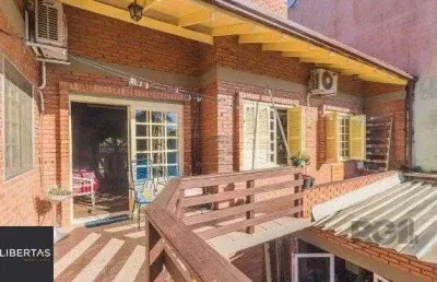 Casa sobrado na lomba do pinheiro com 4 dormitórios e 2 vagas