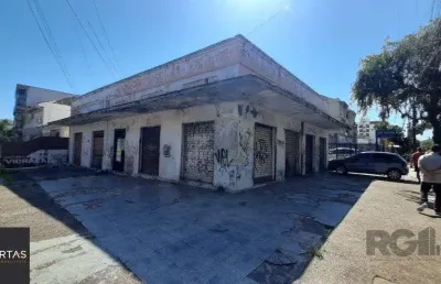 Terreno à venda na Avenida Niterói, 204, Medianeira, Porto Alegre