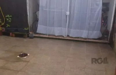 Casa com 2 quartos à venda na Rua Padre Ayrton Alvares Bitencourt, 80, Hípica, Porto Alegre