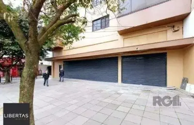 Libertas imobiliária aluga loja na av. assis brasil com 530m²-passo d`areia