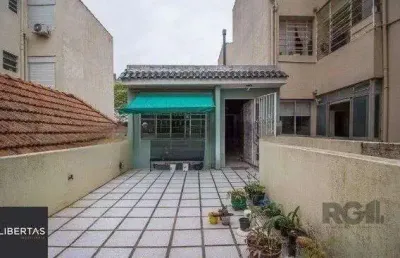 Casa sobrado no bairro rio branco de 4 dormitórios e vaga