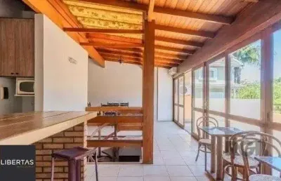 Casa com 1 quarto para alugar na Rua Chavantes, 359, Vila Assunção, Porto Alegre