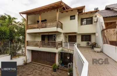 Casa com 5 quartos para alugar na Rua Caeté, 600, Vila Assunção, Porto Alegre