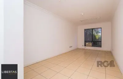 Sala comercial para alugar na Avenida Montenegro, 186, Petrópolis, Porto Alegre
