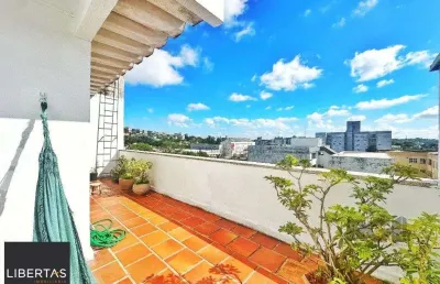 Cobertura com 3 dormitórios, 1 vaga de garagem no bairro teresópolis