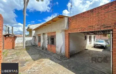 Terreno à venda na Rua Álvaro Nicofé, 150, Vila Jardim, Porto Alegre