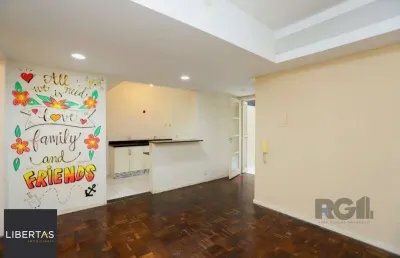 Apartamento com 2 quartos à venda na Avenida Cristóvão Colombo, 2413, Auxiliadora, Porto Alegre
