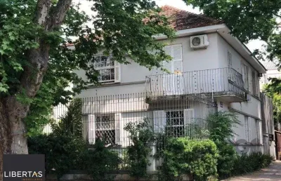 Casa com 6 quartos à venda na Avenida Viena, 349, São Geraldo, Porto Alegre