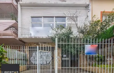 Casa com 5 quartos à venda na Avenida Venâncio Aires, 958, Farroupilha, Porto Alegre