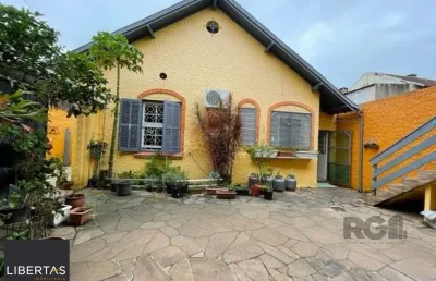 Casa com 4 quartos à venda na Rua Bernardino Caetano Fraga, 511, Santa Tereza, Porto Alegre