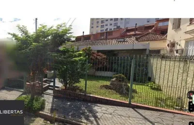 Casa 3 dormitórios no bairro glória, próxima a prof. oscar pereira.