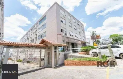 Apartamento com 3 quartos à venda na Avenida do Forte, 980, Vila Ipiranga, Porto Alegre