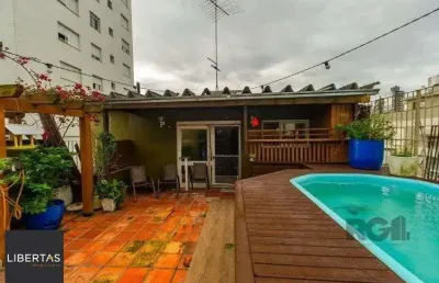 Cobertura 125m² - 3 dormitórios, 2 vagas no bairro petrópolis