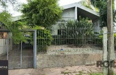 Casa com 3 quartos à venda na Rua Lola de Oliveira, 70, Parque Santa Fé, Porto Alegre