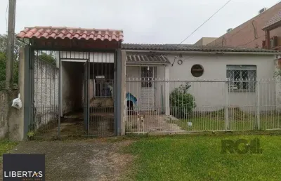 Casa com 2 quartos à venda na Rua José da Maia Martins, 198, Mário Quintana, Porto Alegre