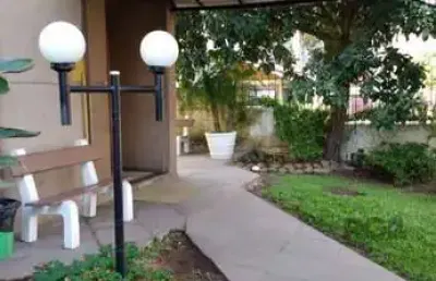 Apartamento de 130 m2,com 3 dormitórios e suíte, no bairro jardim botânico.