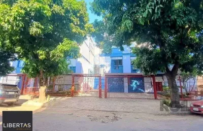 Apartamento 2 dormitorios, garagem coberta, depedencia de empregada, terceiro andar no passo da areia, porto alegre rs