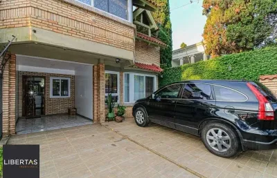 Casa com 3 quartos à venda na Avenida Copacabana, 358, Tristeza, Porto Alegre