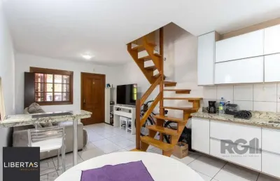 Casa em condomínio fechado com 3 quartos à venda na Rua Sílvio Silveira Soares, 2406, Camaquã, Porto Alegre