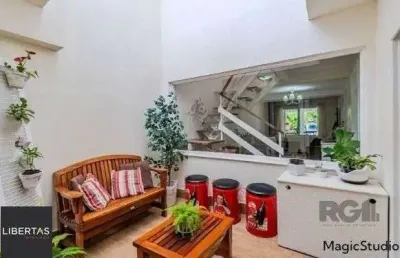 Casa em condomínio fechado com 3 quartos à venda na Avenida Juca Batista, 1492, Cavalhada, Porto Alegre