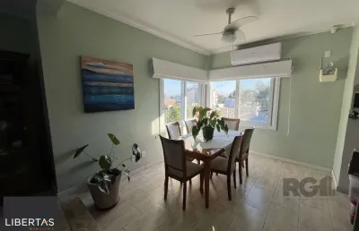 Sobrado com vista para o rio,  3 quartos, suite, pátio - guarujá