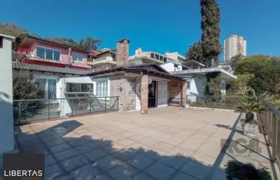 Casa para venda com 4 dormitórios no bairro cristal