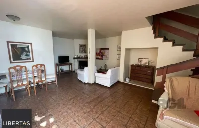 Casa com 3 quartos à venda na Rua General Oliveira Freitas, 57, Santa Tereza, Porto Alegre