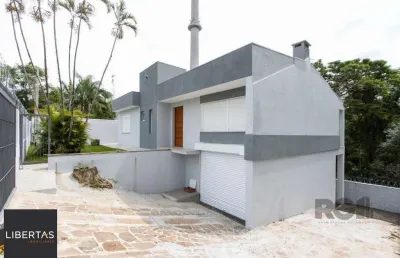 Casa | 3 quartos | 2 suítes | 4 vagas cobertas | 260m2 privativos | bairro santa tereza