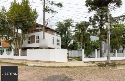 Casa com 2 quartos à venda na Rua dos Guenoas, Guarujá, Porto Alegre