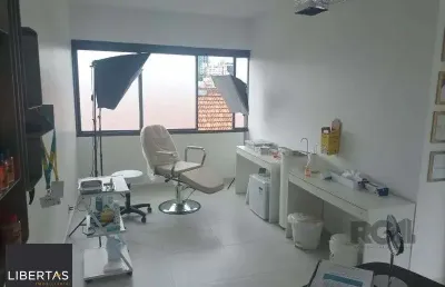 Sala comercial à venda na Rua Vinte e Quatro de Outubro, 1600, Auxiliadora, Porto Alegre