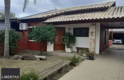 Casa com 3 quartos à venda na Estrada do Varejão, 7648, Lami, Porto Alegre