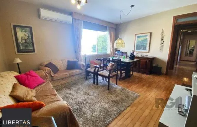 Apartamento de 03 dormitórios no bairro santa cecilia em porto alegre