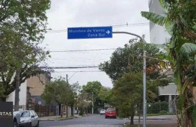 Terreno à venda na Rua Santa Rita, 310, Floresta, Porto Alegre