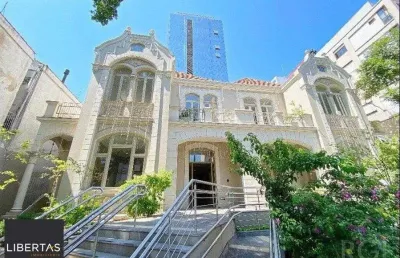 Excelente sala comercial  na avenida independência, com 44,90 m² privativos,
