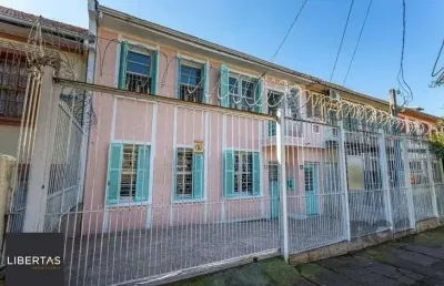 Casa com 4 quartos à venda na Rua Nossa Senhora Medianeira, 4, Medianeira, Porto Alegre