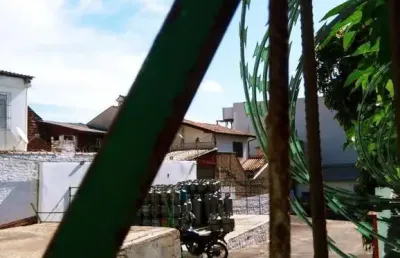 Casa com 3 quartos à venda na Rua Frederico Etzberger, 543, Nonoai, Porto Alegre