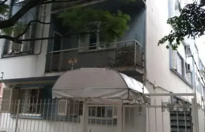 Apartamento 2 dormitórios de frente, dependência completa, no bairro bom fim -porto alegre