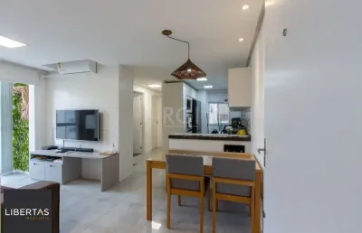 Apartamento diferenciado,  excelente acabamento e decoração interna,  com aproximadamente 51m