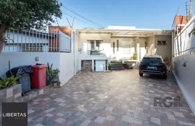 Casa com 6 quartos à venda na Avenida Jacuí, 291, Cristal, Porto Alegre