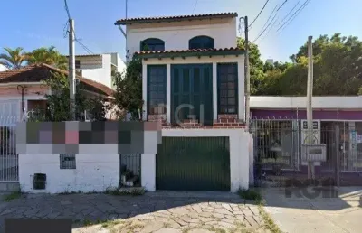 Casa com 3 quartos à venda na Rua Professor Carvalho Freitas, 783, Teresópolis, Porto Alegre