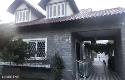 Casa para venda - 242m², 3 dormitórios, sendo 1 suites, 3 vagas - aberta dos morros