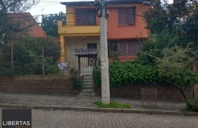 Casa para venda - 220m², 3 dormitórios, 4 vagas - teresópolis