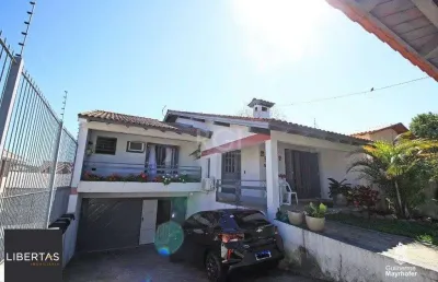 Casa para venda - 225.36m², 3 dormitórios, sendo 1 suites, 4 vagas - camaquã