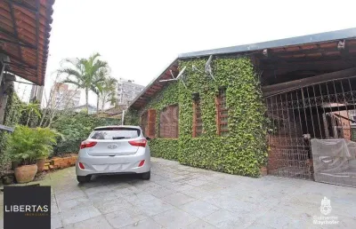 Casa para venda - 381m², 3 dormitórios, sendo 1 suites, 4 vagas - tristeza