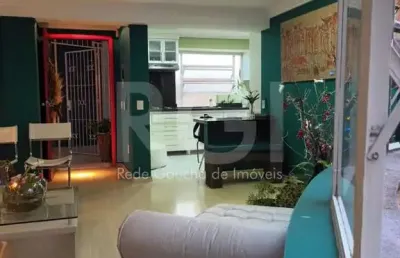 Apartamento  2 quartos, suite, , sacada,   2 quartos,  churrasqueira, semi mobiliado com garagem!