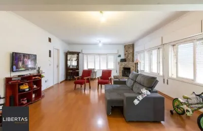 Casa com 4 quartos à venda na Rua Coronel Neves, 736, Medianeira, Porto Alegre