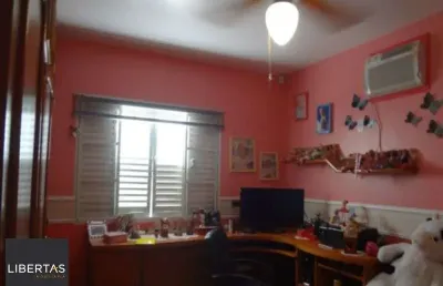 Casa com 3 quartos à venda na Rua Doutor Raul Moreira, 790, Cristal, Porto Alegre
