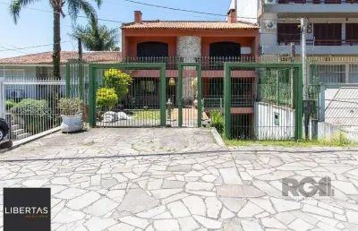 Casa para venda - 572m², 5 dormitórios, sendo 1 suites, cavalhada
