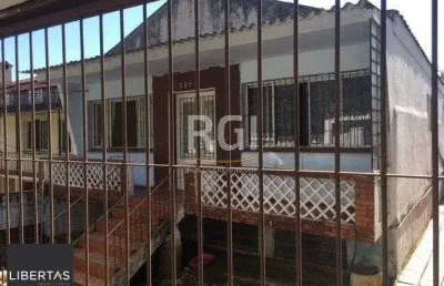 Casa para venda - 659.12m², 3 dormitórios, 1 vaga - tristeza