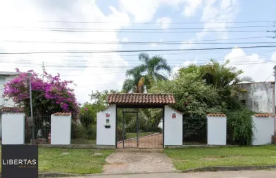 Casa em vila nova, porto alegre! com 160m² de área privativa e um total de 899m²